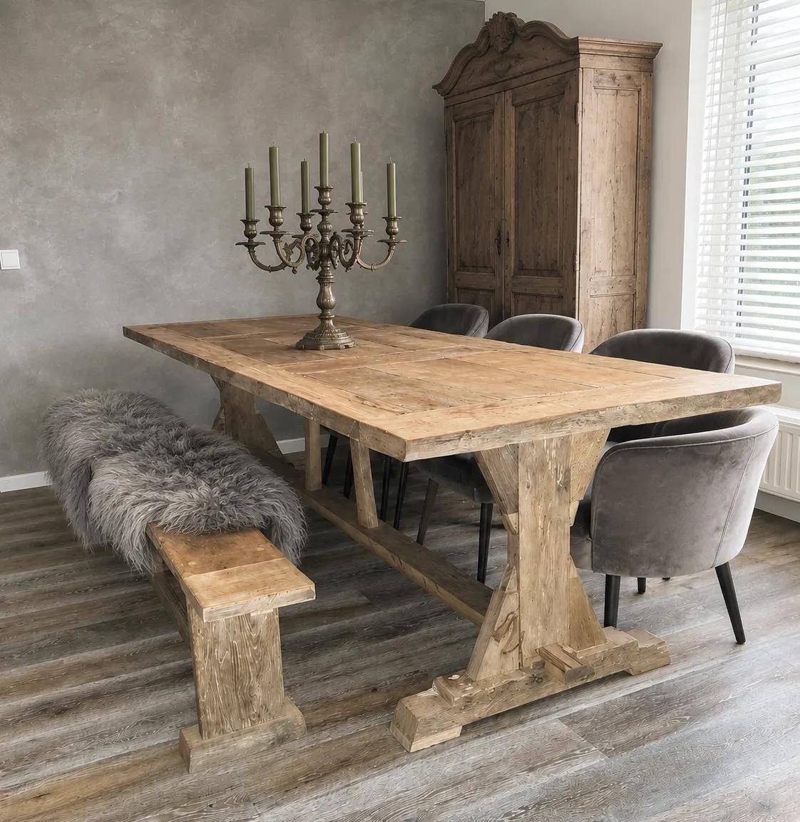 MoodsWood — oud eiken meubel geleverd in Amsterdam